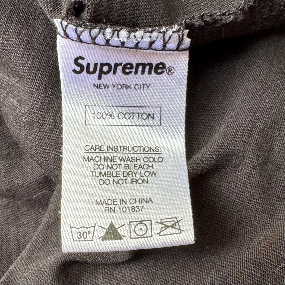 Supreme Black Logo T-Shirt - Picture 5 of 9